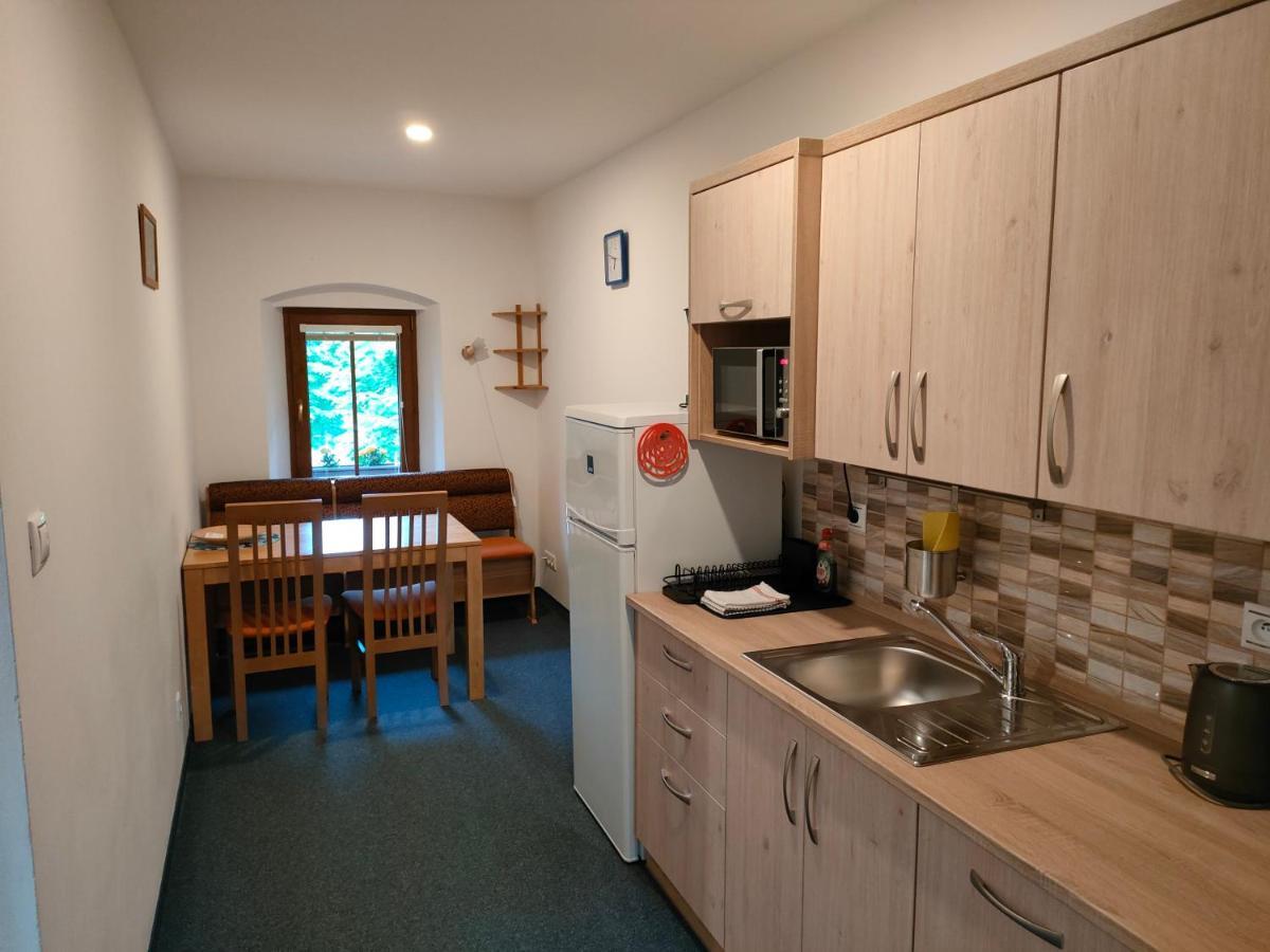 Apartmány Na náměstí Boží Dar Exteriér fotografie